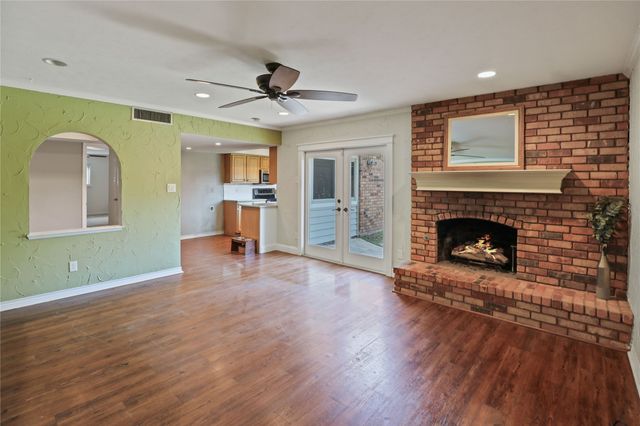 1113 Mossvine Drive, Plano, TX 75023
