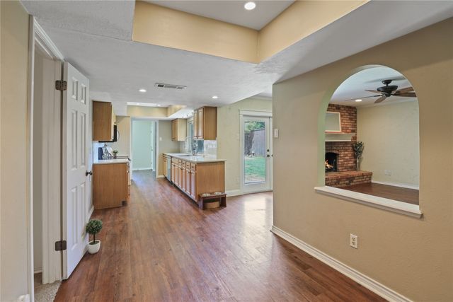 1113 Mossvine Drive, Plano, TX 75023