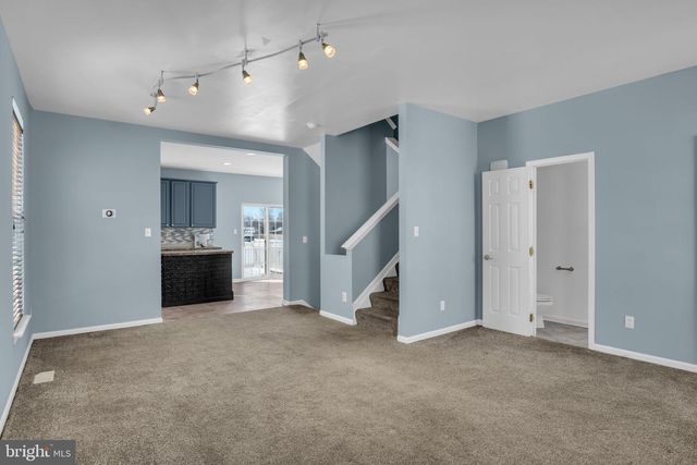 4073 MAJESTIC CT, Dover, PA 17315