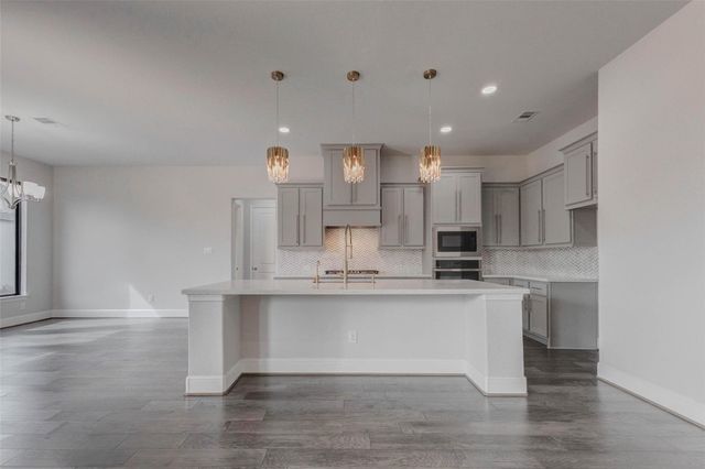 30627 S Creek Way, Fulshear, TX 77441