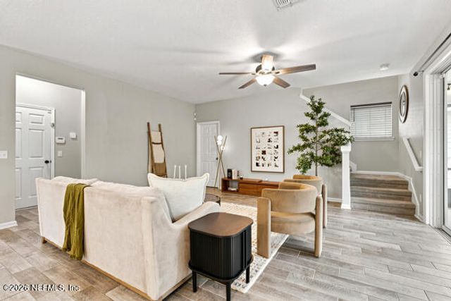 704 KENDALL CROSSING Drive, St. Johns, FL 32259