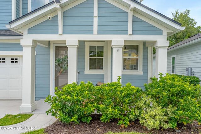 704 KENDALL CROSSING Drive, St. Johns, FL 32259