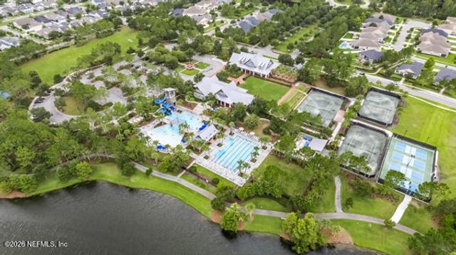 704 KENDALL CROSSING Drive, St. Johns, FL 32259