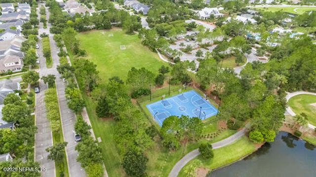 704 KENDALL CROSSING Drive, St. Johns, FL 32259