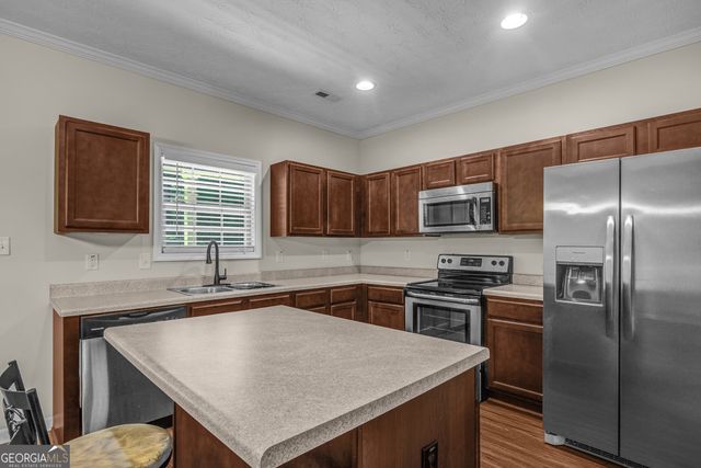 175 Spring Circle, Senoia, GA 30276