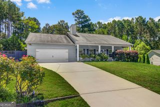 175 Spring Circle, Senoia, GA 30276