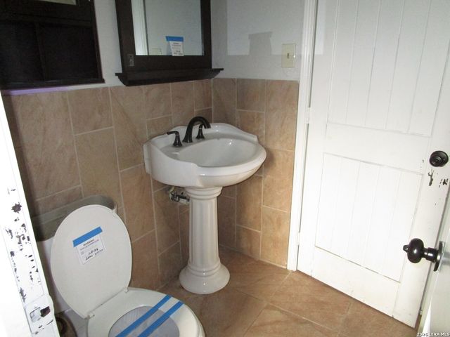 7106 Timber Ridge, San Antonio, TX 78227