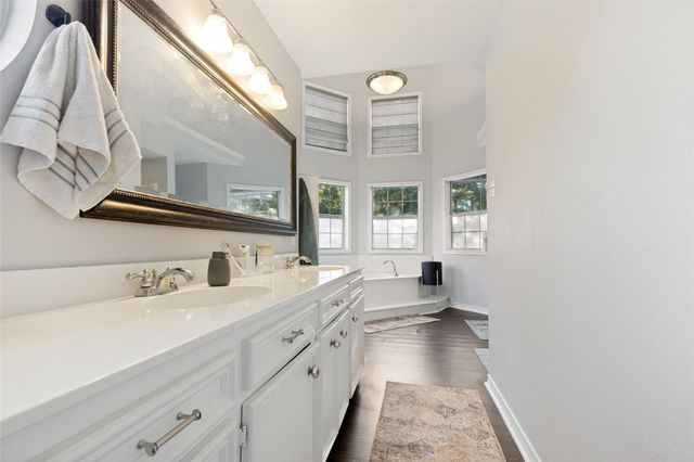 216 Pebble Creek, Livingston, TX 77351