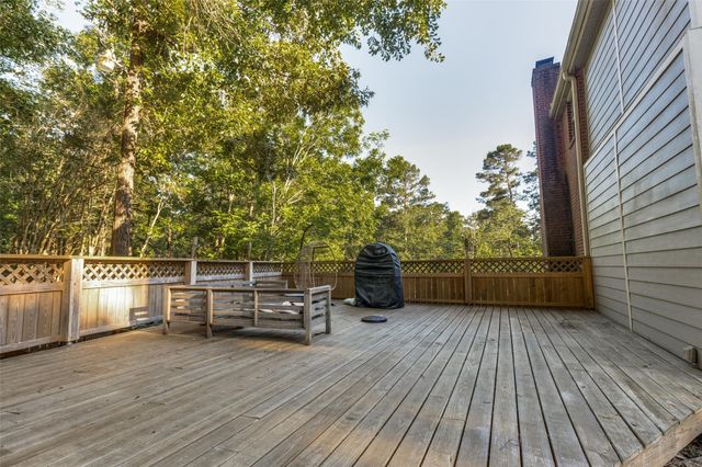 216 Pebble Creek, Livingston, TX 77351