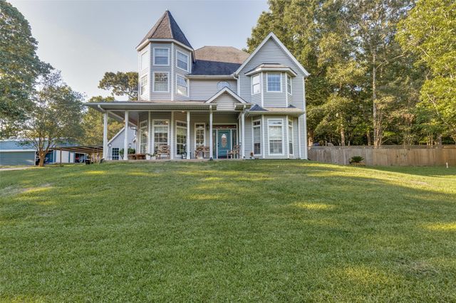 216 Pebble Creek, Livingston, TX 77351