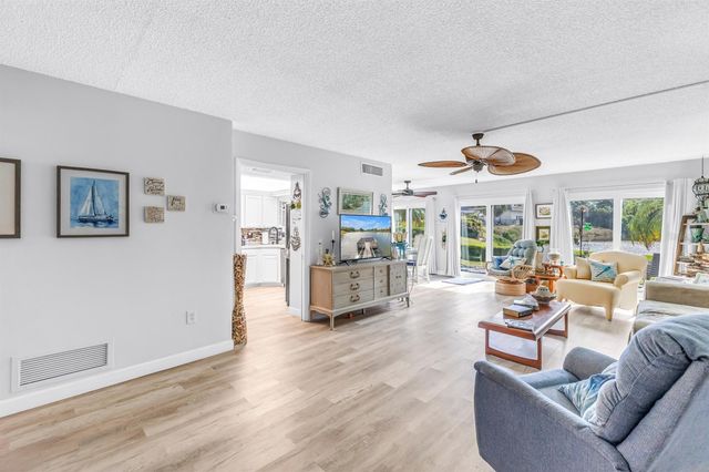 1655 S HIGHLAND AVENUE J187, Clearwater, FL 33756