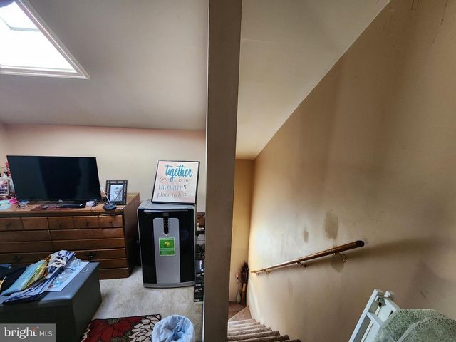 2843 BOOKERT DR, Baltimore, MD 21225