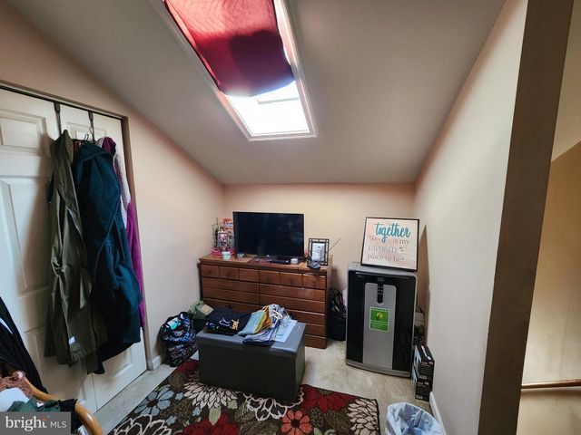 2843 BOOKERT DR, Baltimore, MD 21225