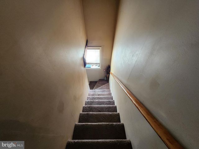 2843 BOOKERT DR, Baltimore, MD 21225