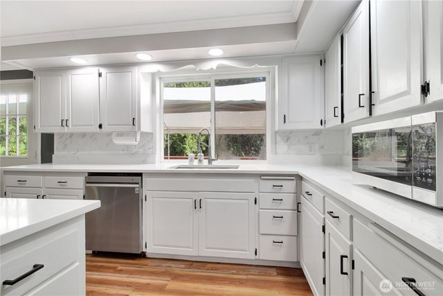 12001 Robinhood Lane, Snohomish, WA 98290