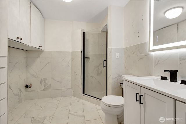 12001 Robinhood Lane, Snohomish, WA 98290