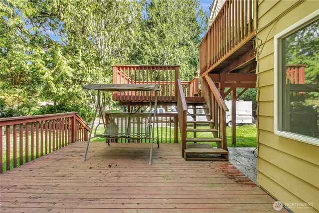 12001 Robinhood Lane, Snohomish, WA 98290