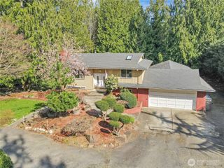 12001 Robinhood Lane, Snohomish, WA 98290