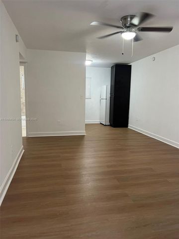 180 NE 71st St 2, Miami, FL 33138