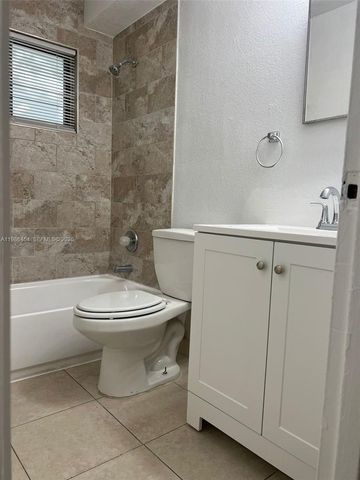 180 NE 71st St 2, Miami, FL 33138