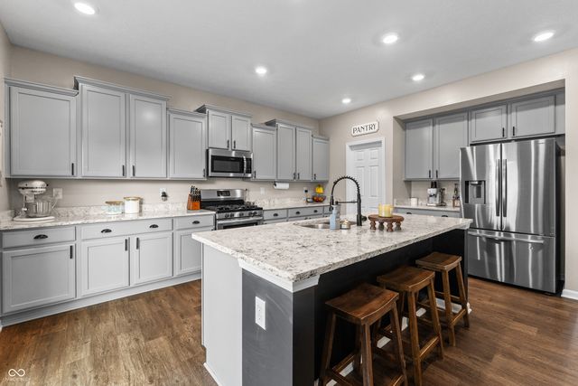 942 Ram Drive, Franklin, IN 46131