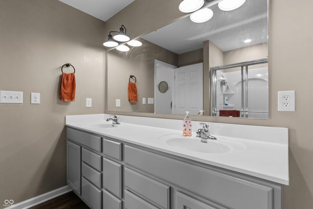 942 Ram Drive, Franklin, IN 46131