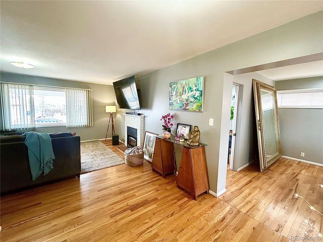 4759 S Hawthorne Street, Englewood, CO 80110