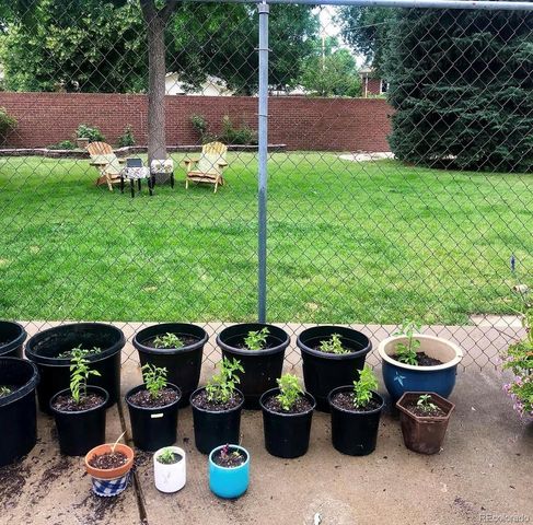 4759 S Hawthorne Street, Englewood, CO 80110