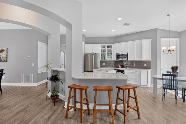 24414 WOODHILL COURT, Sorrento, FL 32776