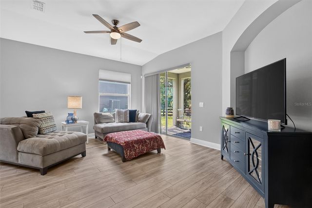 24414 WOODHILL COURT, Sorrento, FL 32776