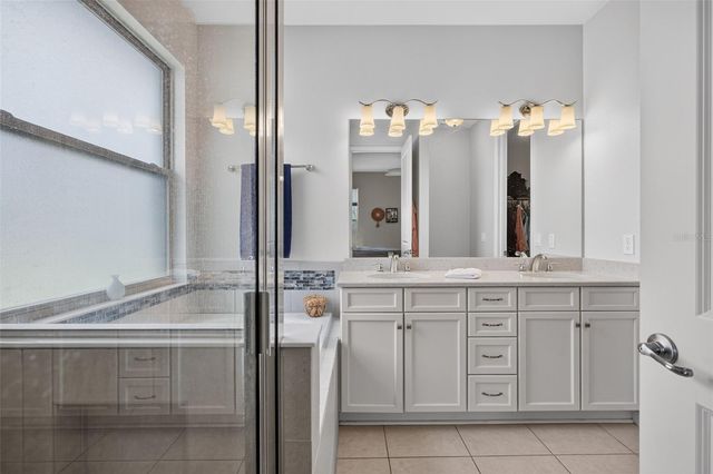 24414 WOODHILL COURT, Sorrento, FL 32776