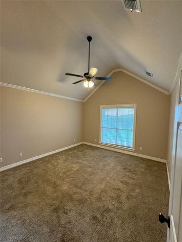 1002 Creole Drive, Bossier City, LA 71111