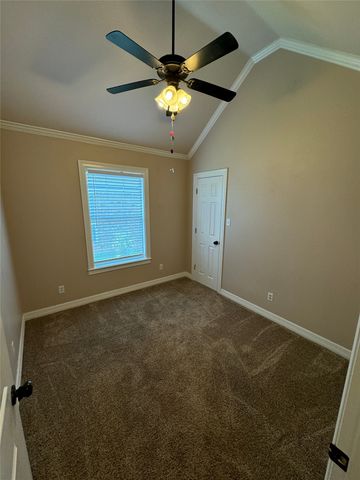 1002 Creole Drive, Bossier City, LA 71111