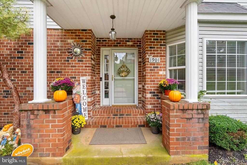 1901 HARRISON CT, WEST NORRITON, PA 19403 — photo 2