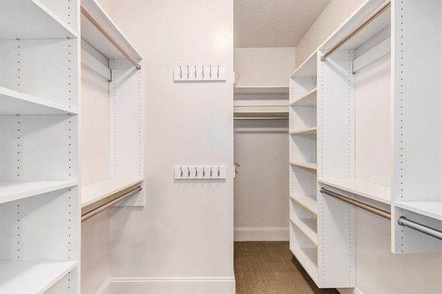 6501 Andre's Crossing 14, Grandville, MI 49418