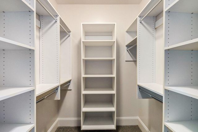 6501 Andre's Crossing 14, Grandville, MI 49418