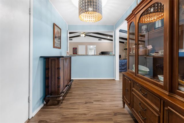 401 Dove Creek DR, Round Rock, TX 78664