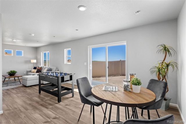 46593 Sunflower Lane, Bennett, CO 80102