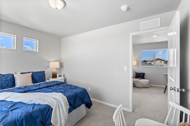 46593 Sunflower Lane, Bennett, CO 80102