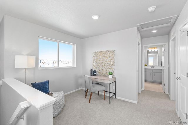 46593 Sunflower Lane, Bennett, CO 80102