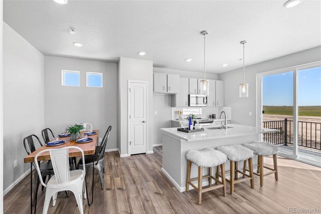 46593 Sunflower Lane, Bennett, CO 80102