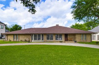 4707 Willow Lane, Dallas, TX 75244