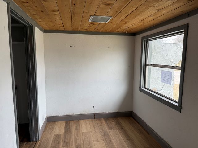 1101 S Trinity Street, Decatur, TX 76234