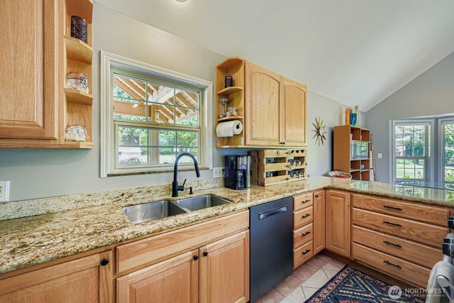 36208 SE 46th Street, Fall City, WA 98024
