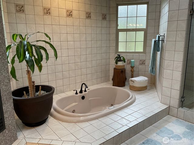 36208 SE 46th Street, Fall City, WA 98024