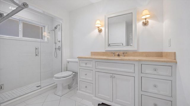 204 Birkdale Lane, Jupiter, FL 33458