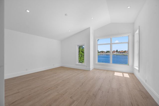 204 Birkdale Lane, Jupiter, FL 33458
