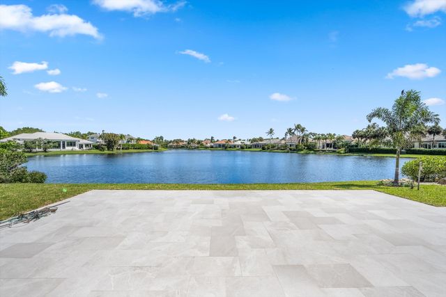 204 Birkdale Lane, Jupiter, FL 33458