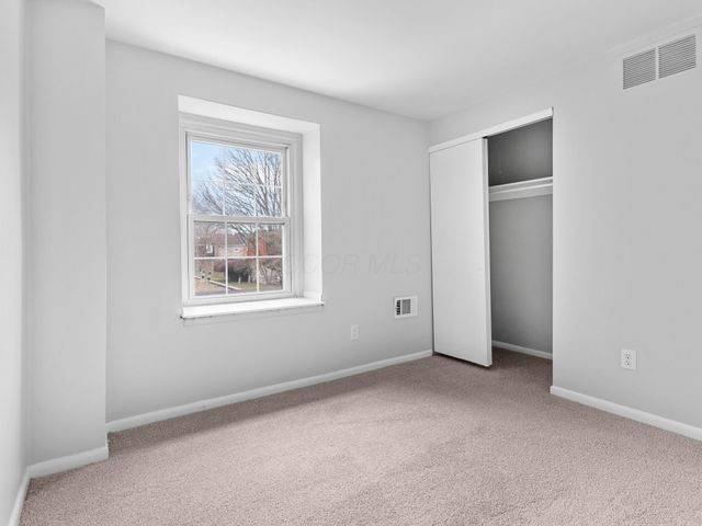 2337 Hardesty Court, K1, Columbus, OH 43204