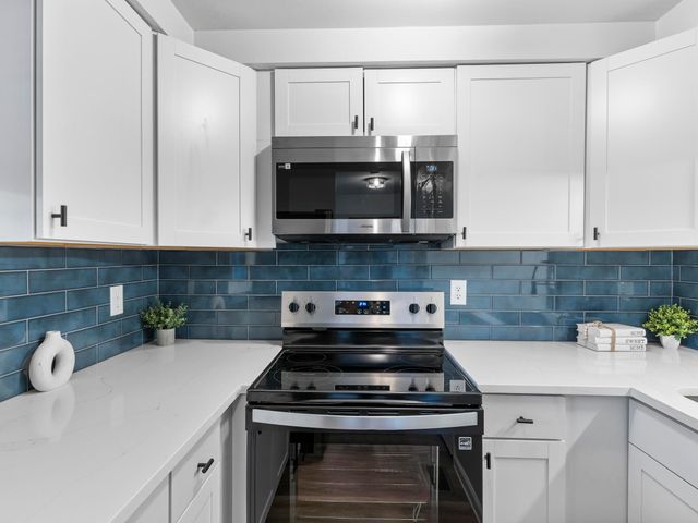 2337 Hardesty Court, K1, Columbus, OH 43204